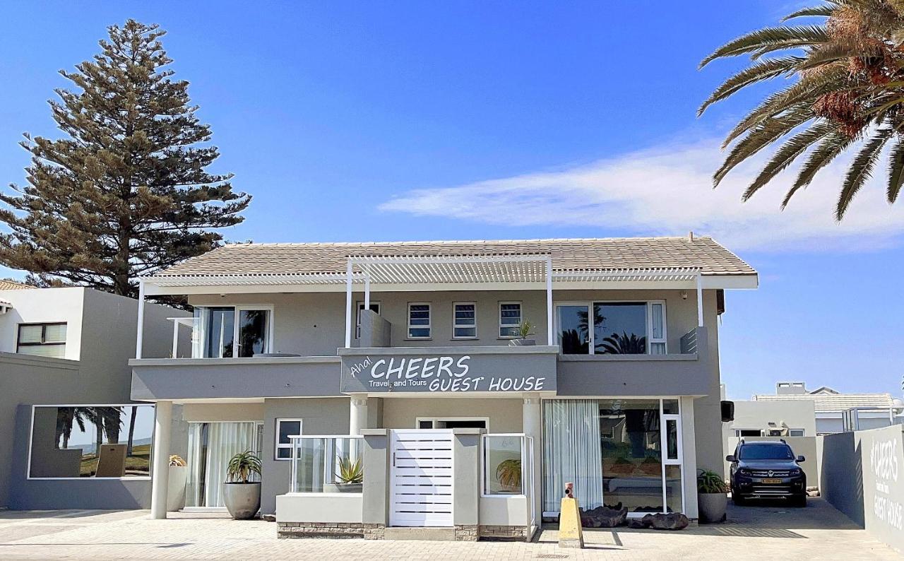 Aha! Cheers Guesthouse 拾间-海 Walvis Bay Zewnętrze zdjęcie